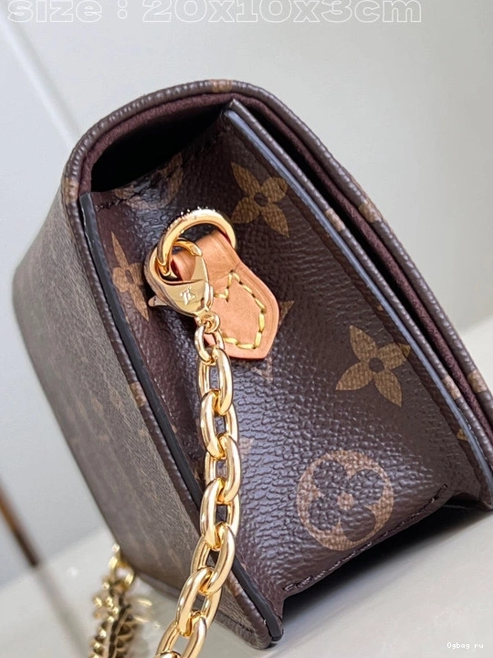 Lily LOUIS VUITTON Wallet Chain On 0717